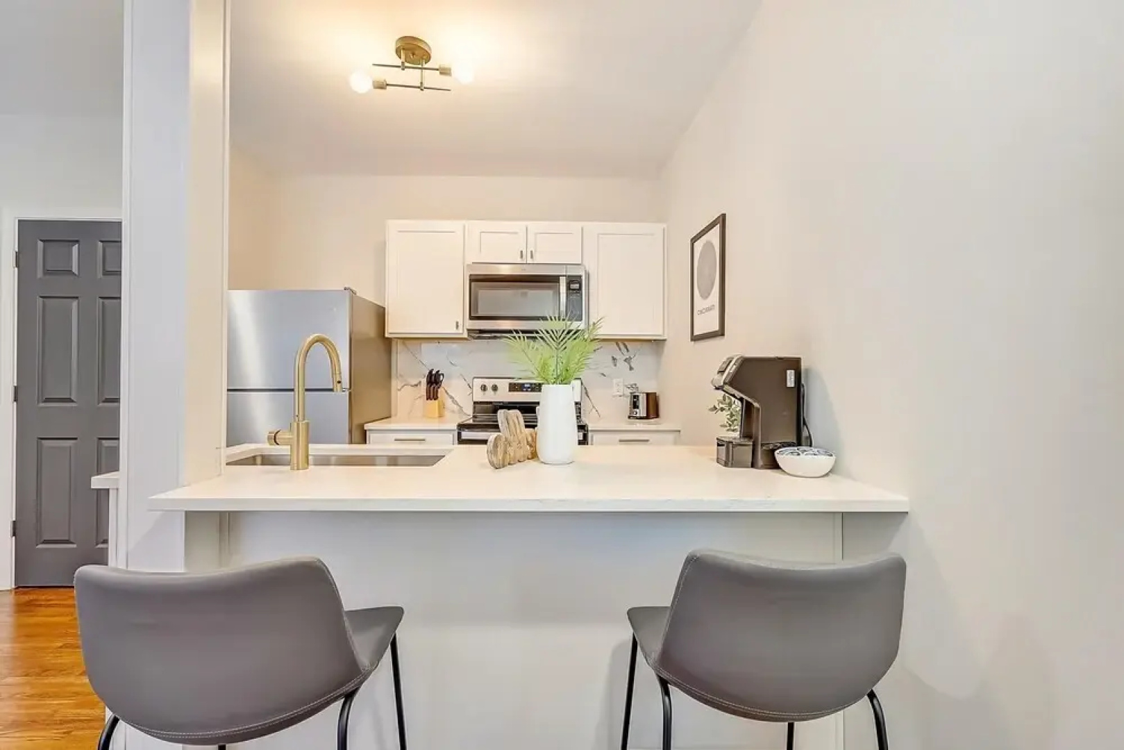 FRONTDESK 2622 Victory Pkwy Apts Cincinnati