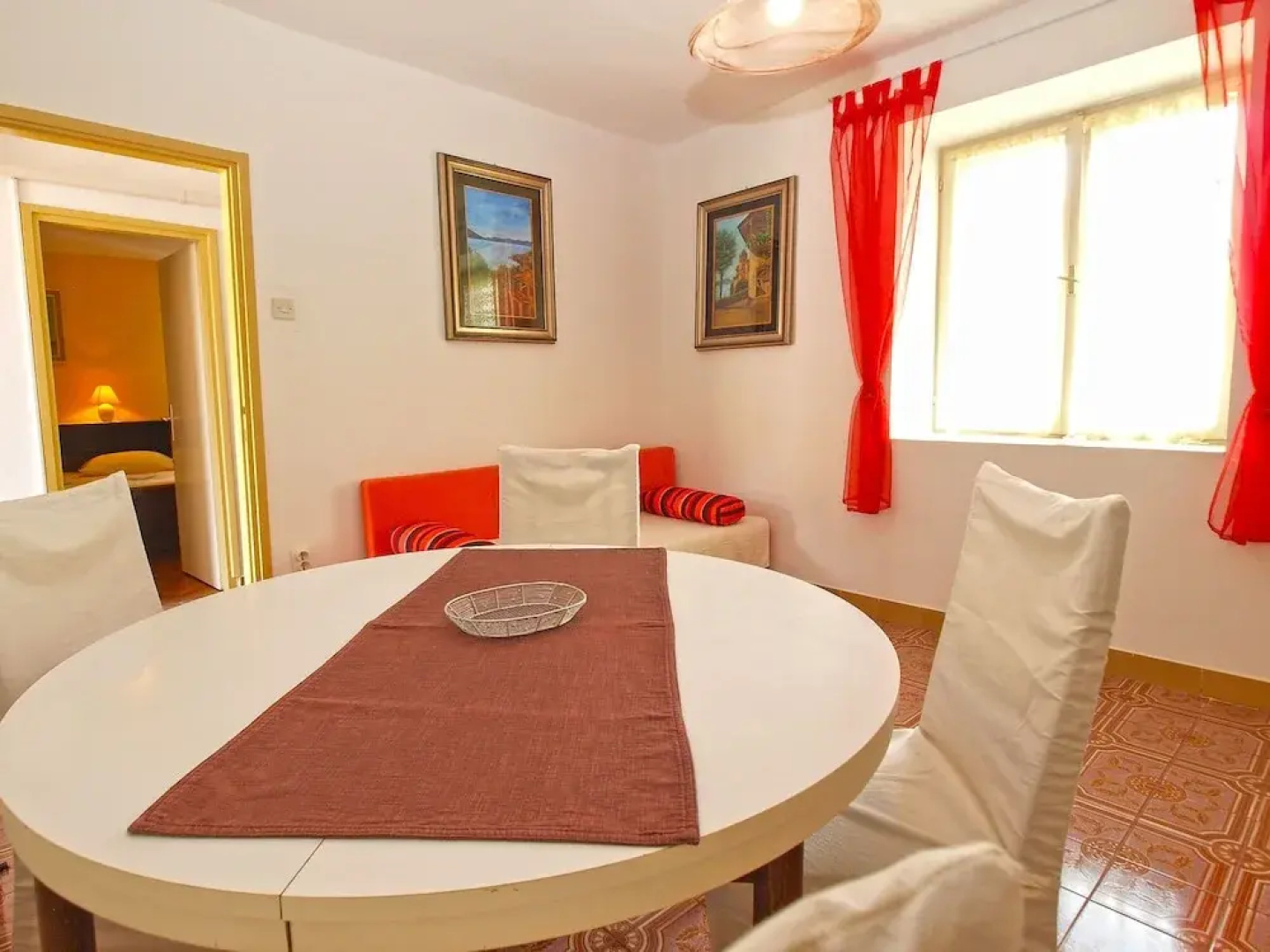 Apartment 256
