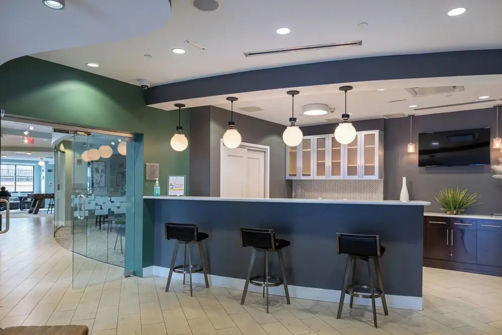 15 Bank Street - BSC-207L