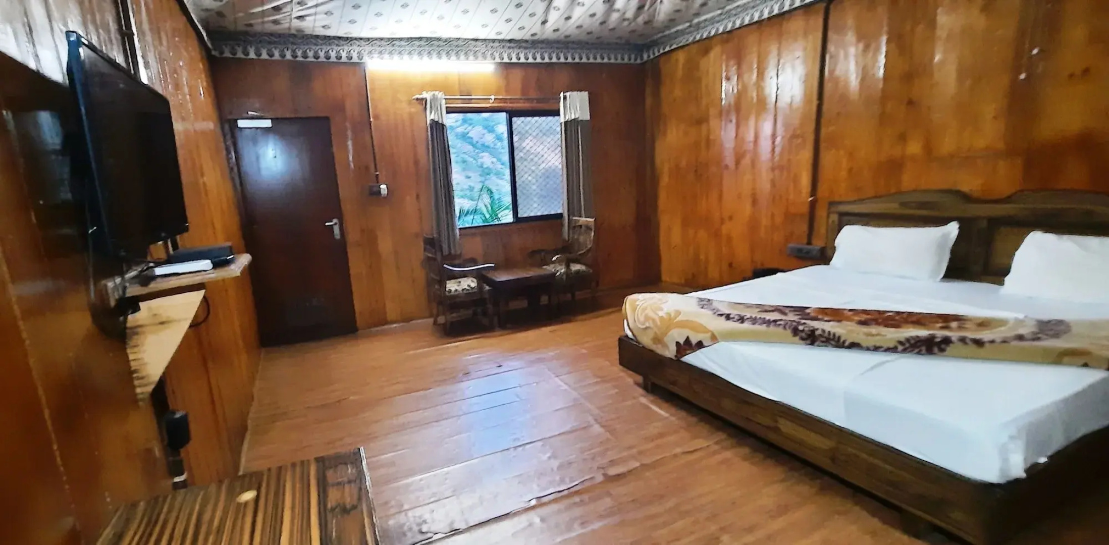 Lake Alpi resort Kumbhalgarh