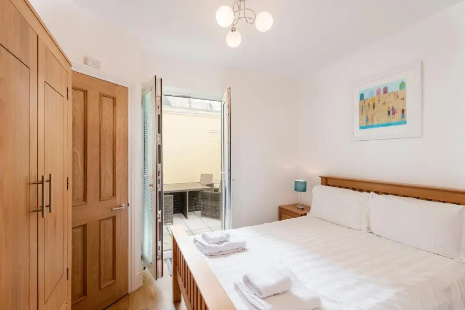 4 At The Beach, Torcross