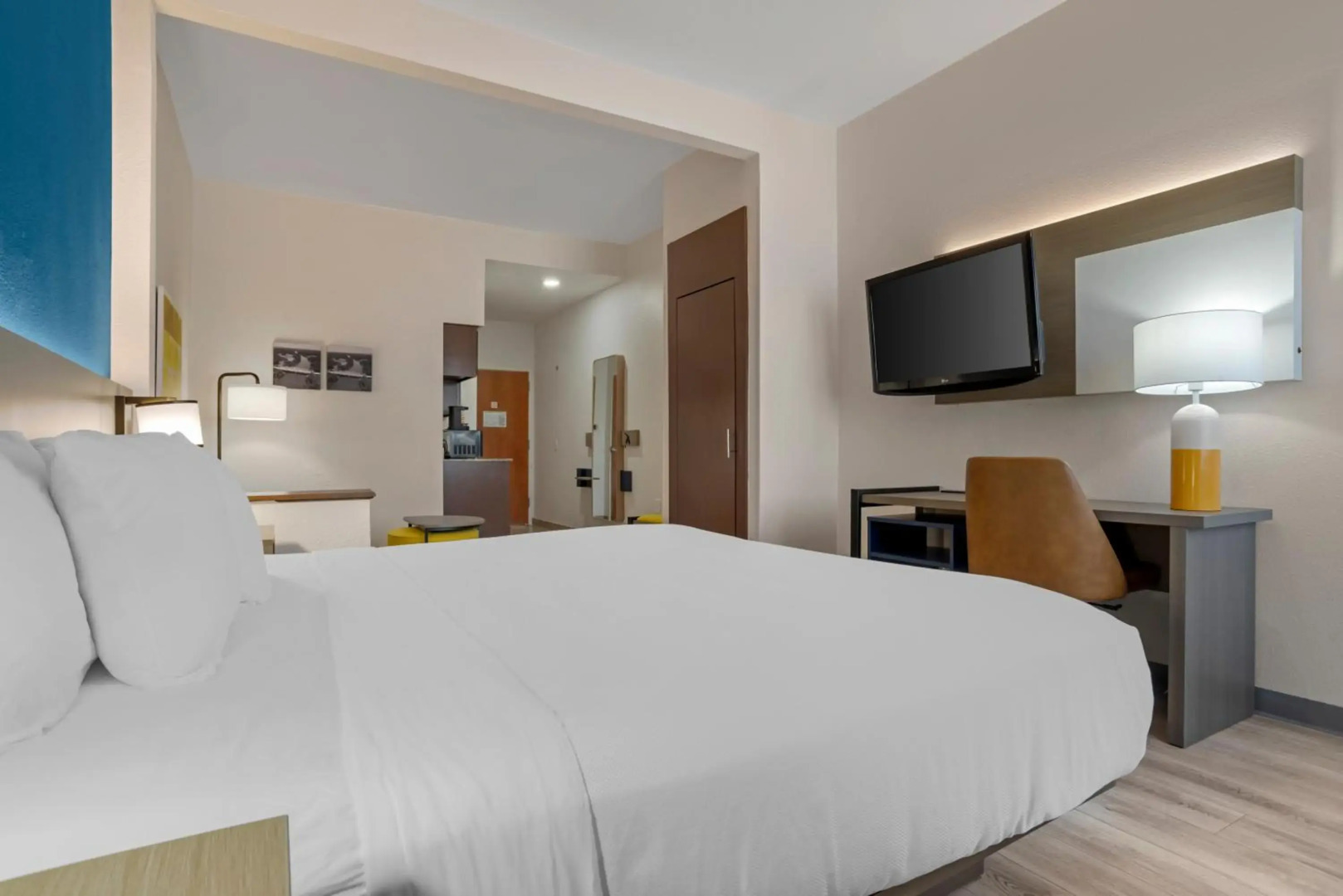 Comfort Suites Hattiesburg near University