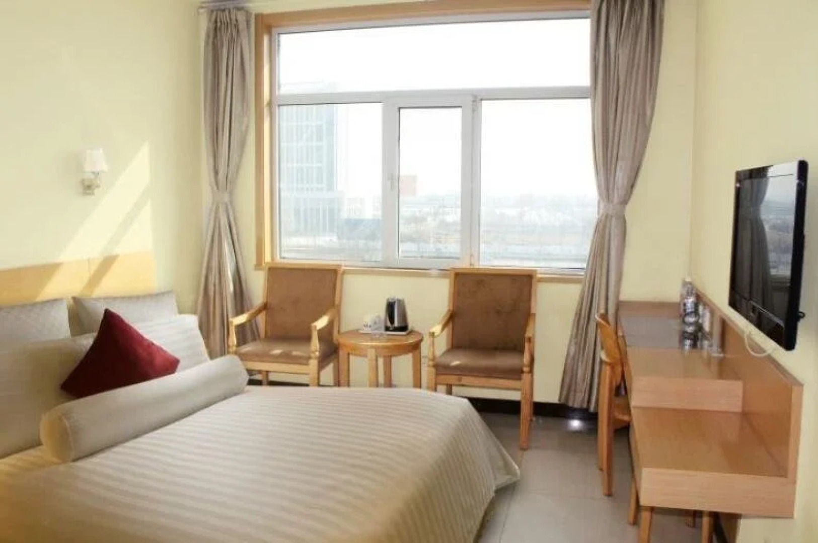 Liaocheng Gaishi Bangye Business Hotel