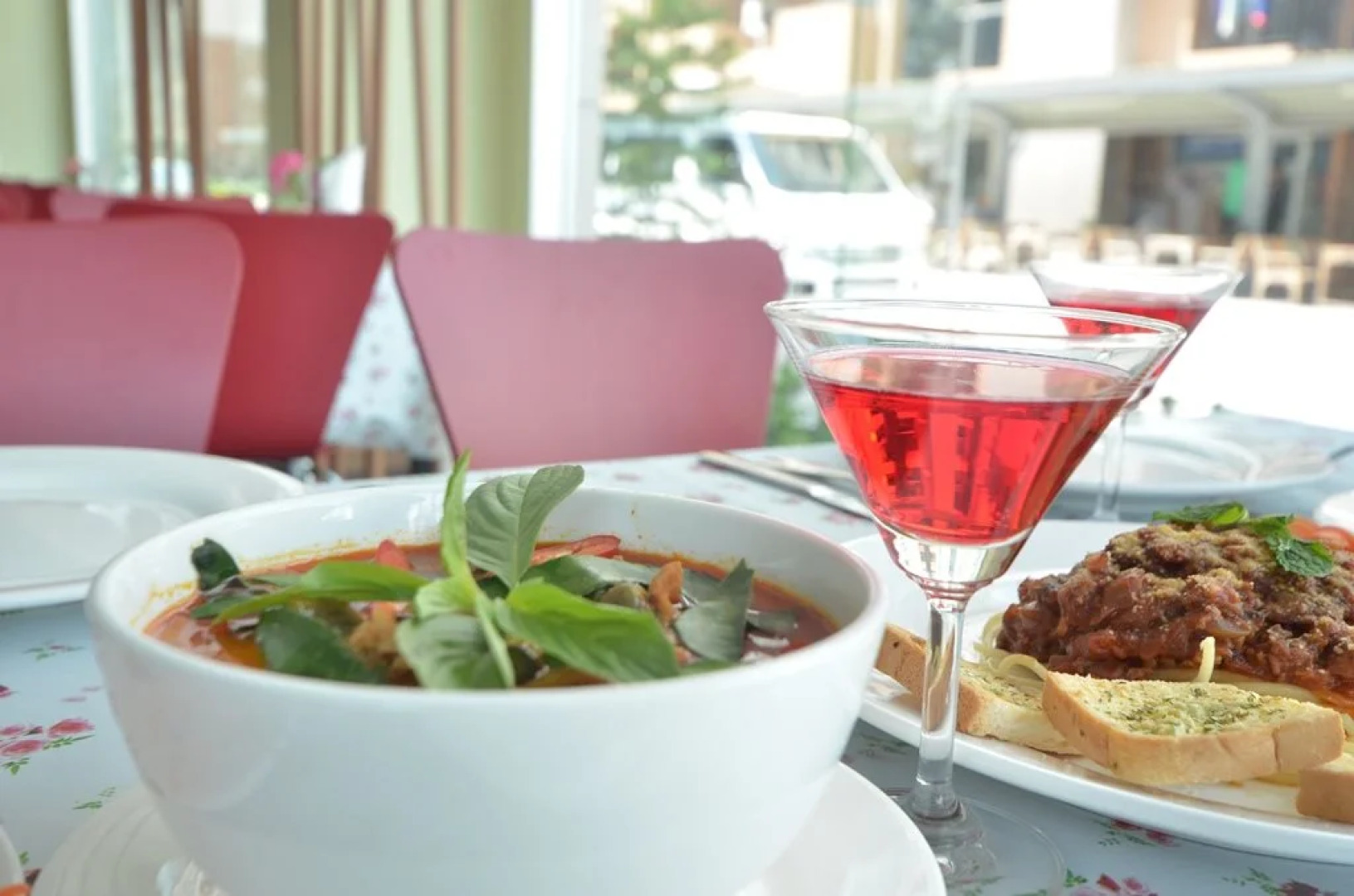 Srivaree Pavilion Hotel And Training Center