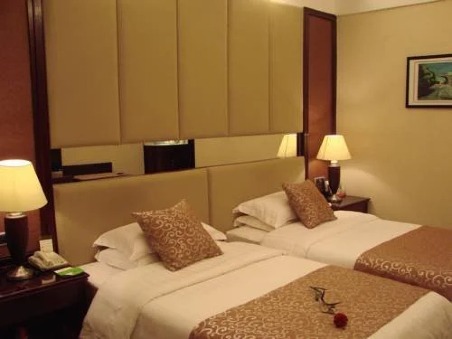 Xingyi City Full House Wenzhou Hotel