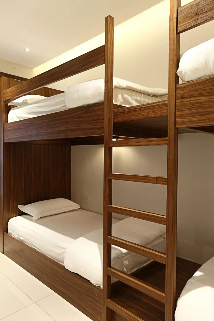 Sri Enstek Hotel - KLIA