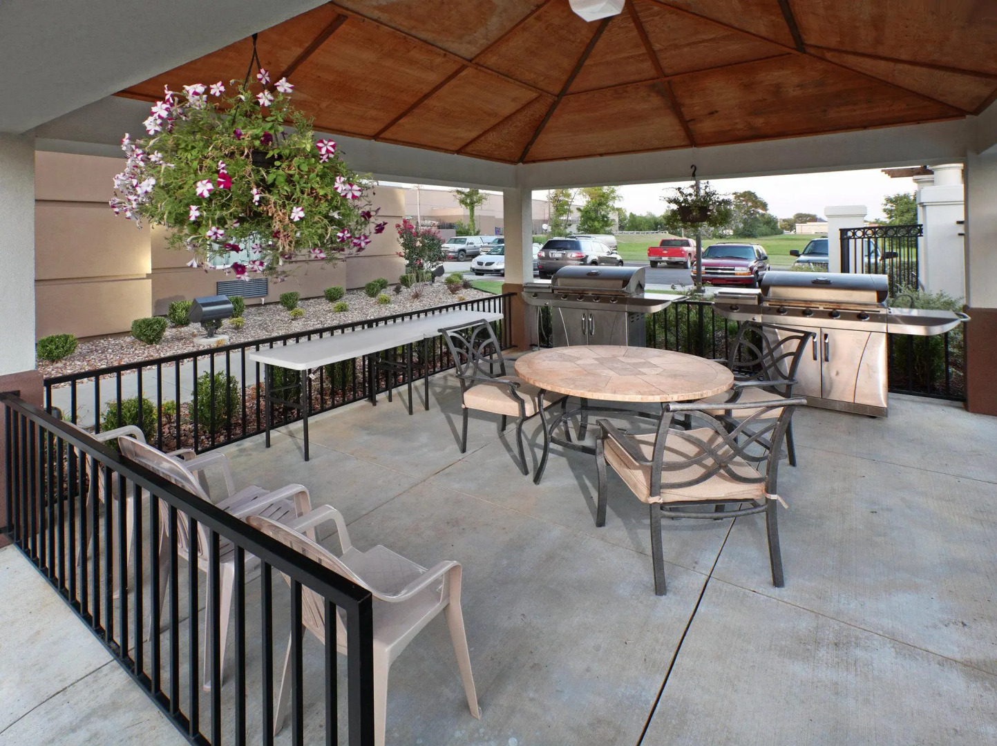 Suburban Studios Fort Smith