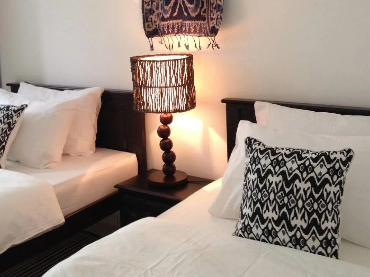 Balik Pulau BookLodge B&B