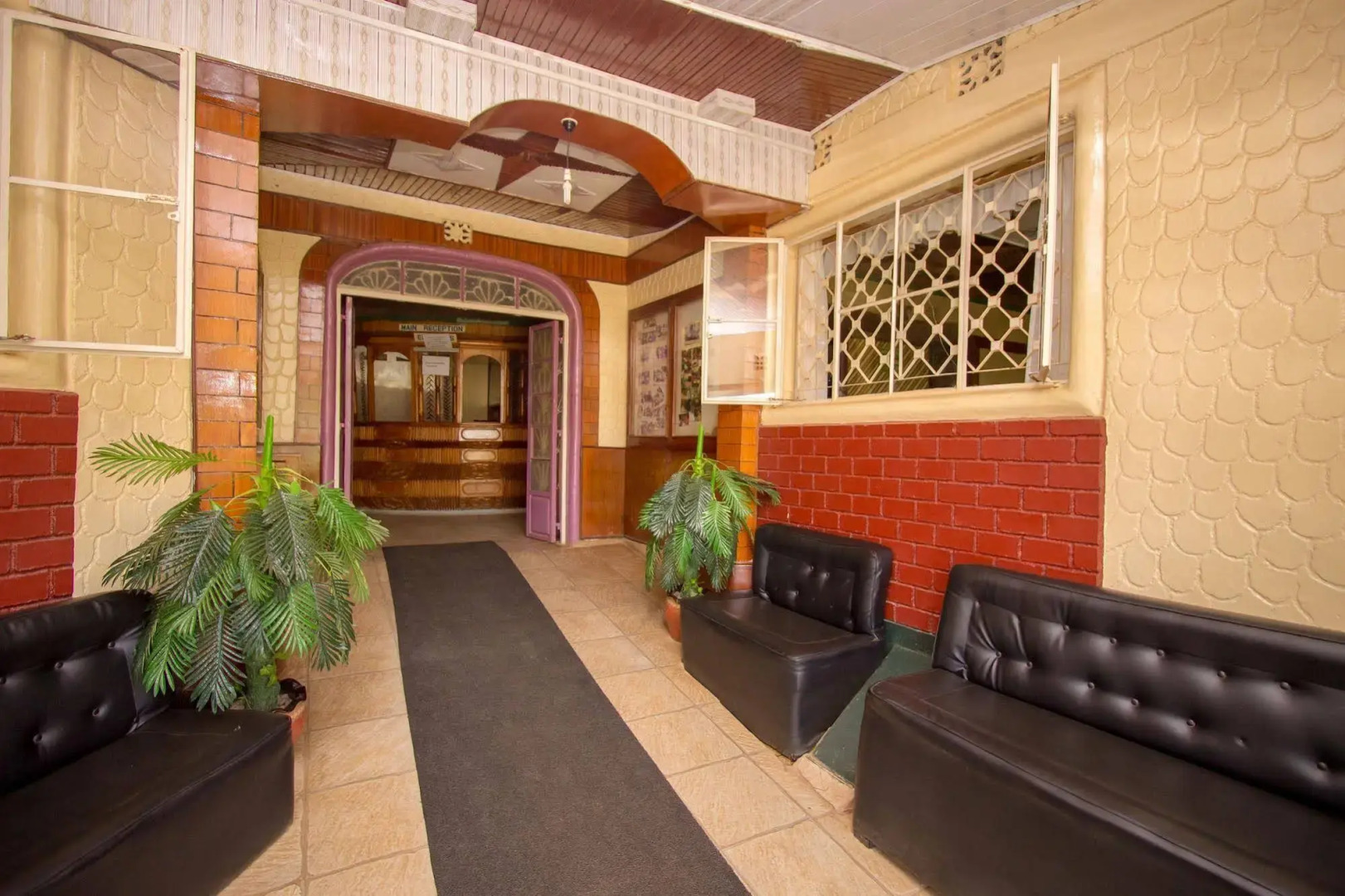 Jamindas Paradise Motel