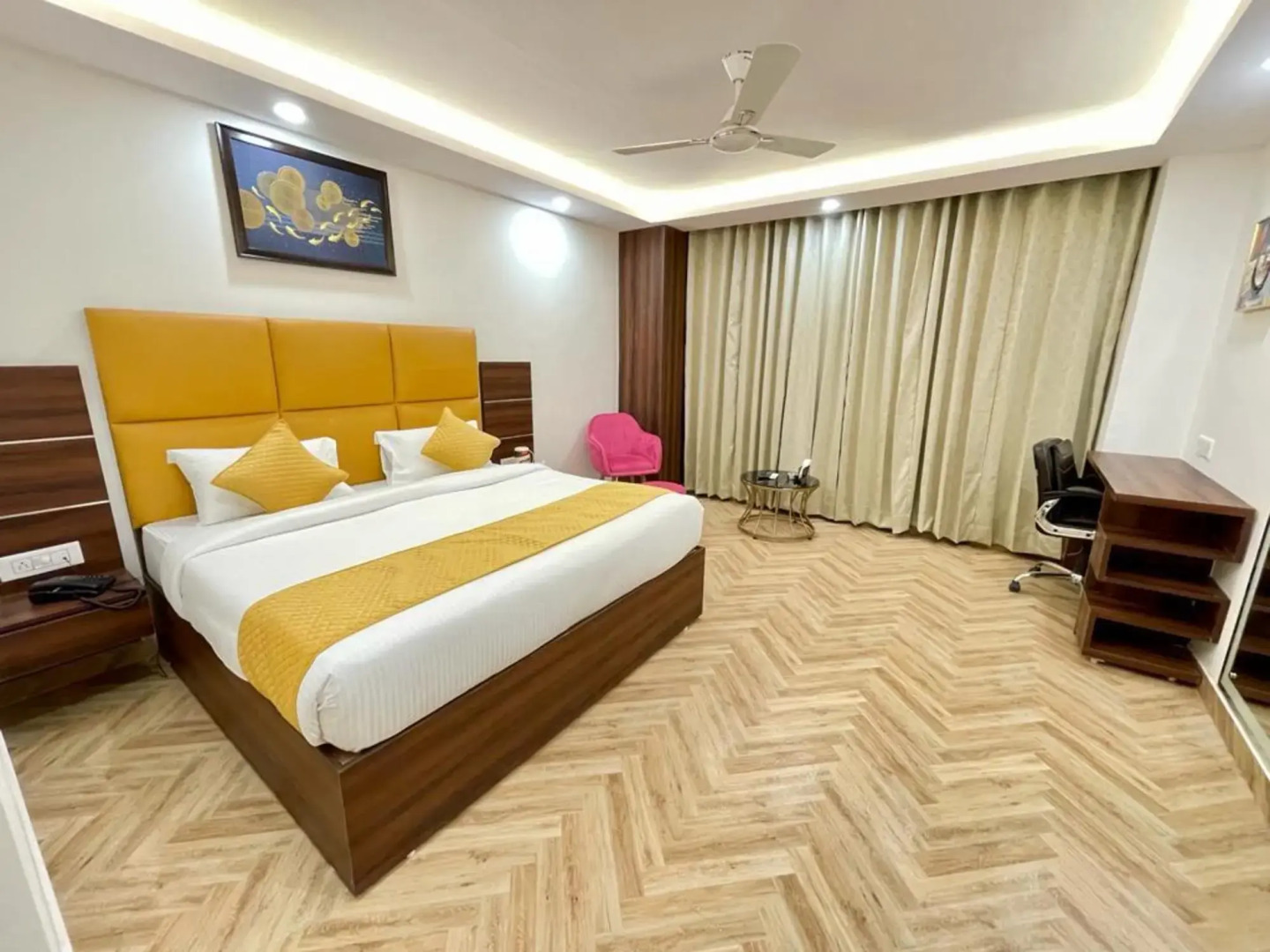 OYO 1922 Hotel Rajmandir