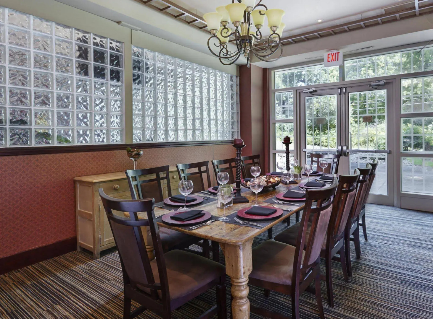 Embassy Suites by Hilton Parsippany