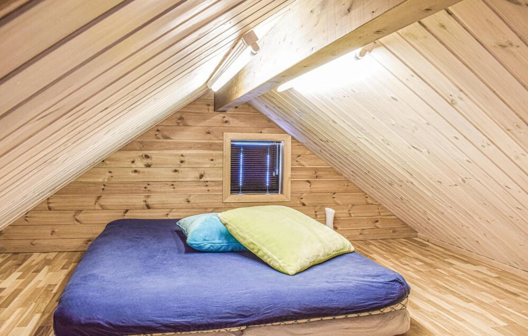 Nice Home in Røldal With 4 Bedrooms