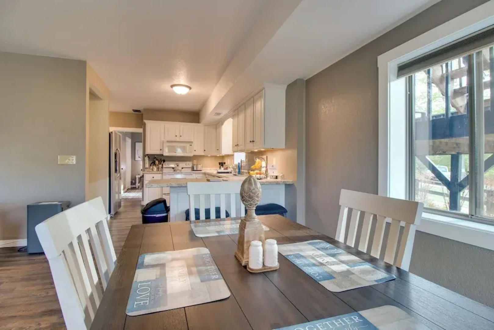 Waterfront Home Near Mark Twain National Forest