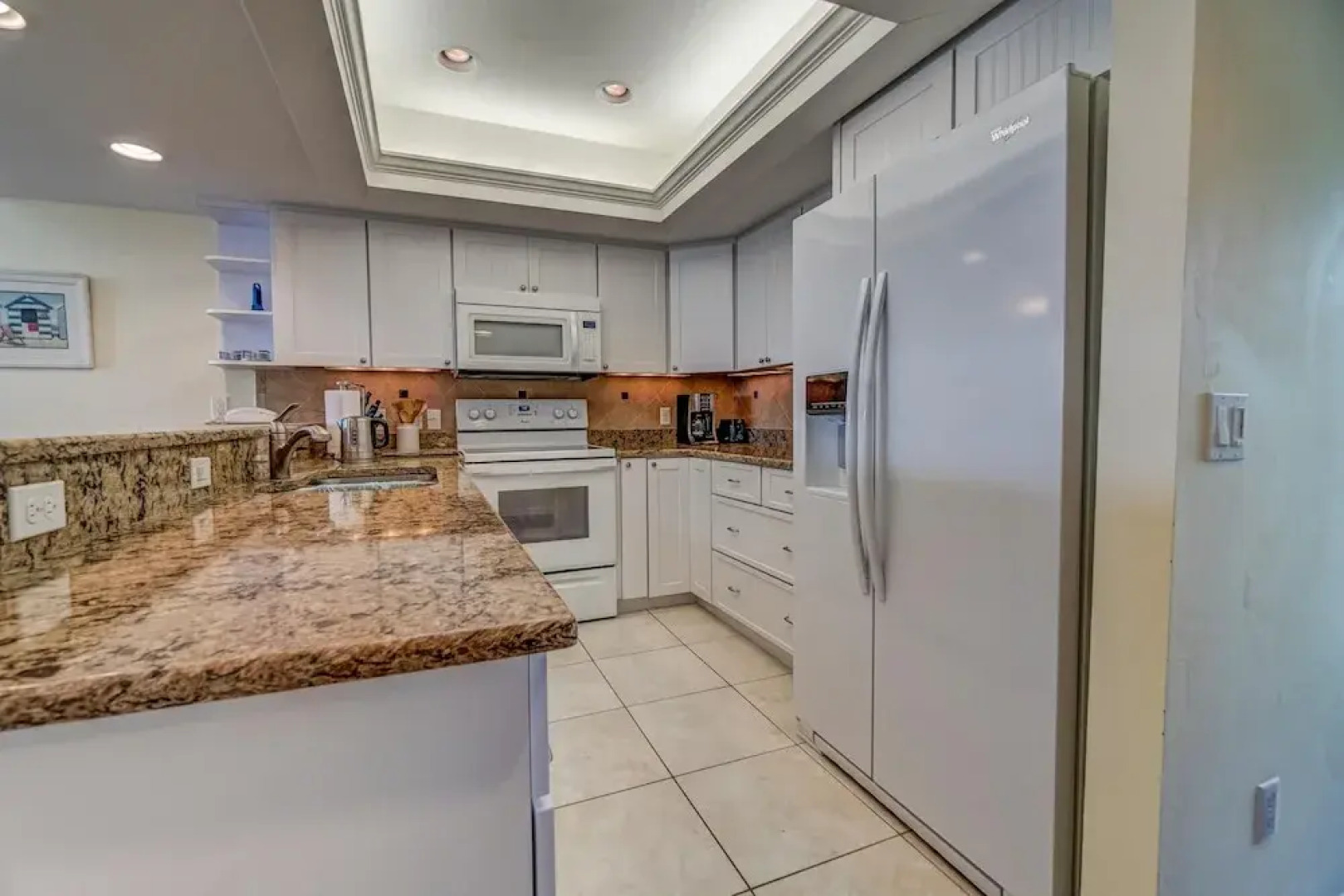 Beach Three Bedroom Villa by Redawning