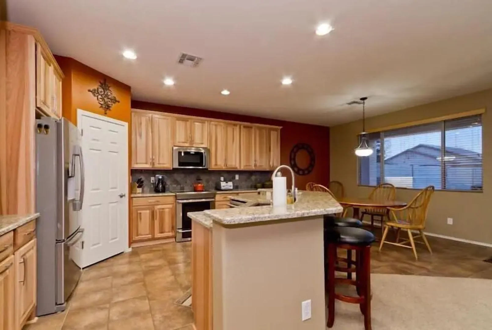 Peoria Desert Splendor By Signature Vacation Rentals