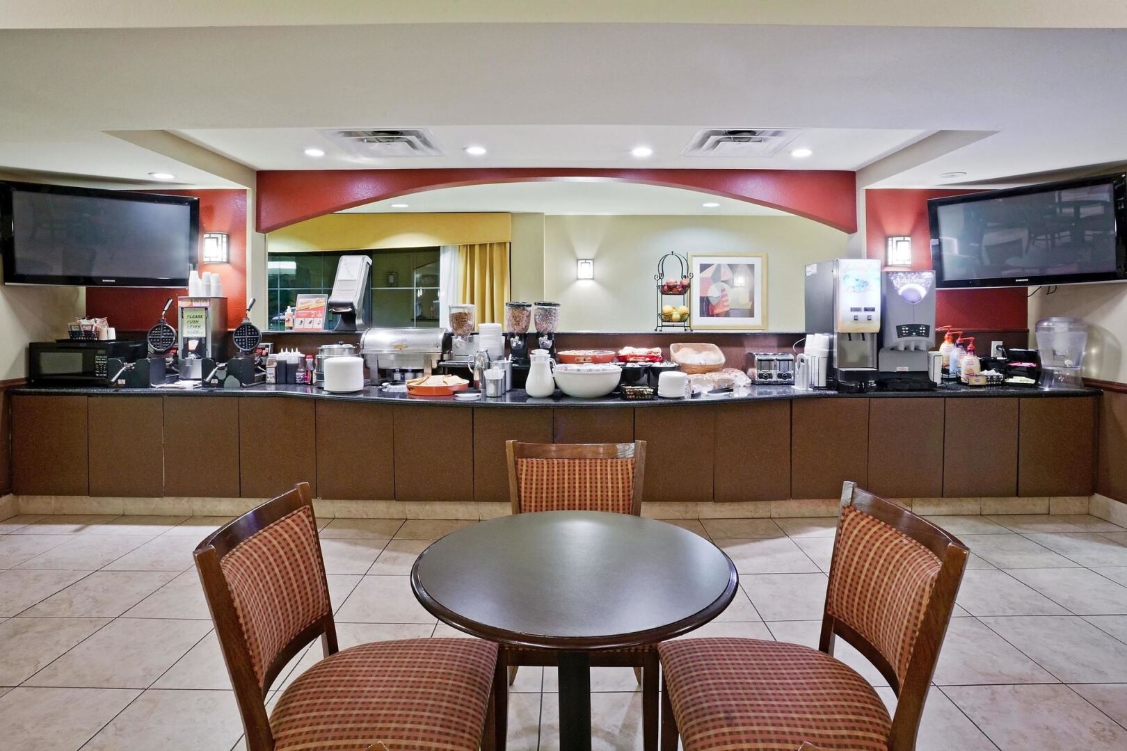 La Quinta Inn And Suites Olathe