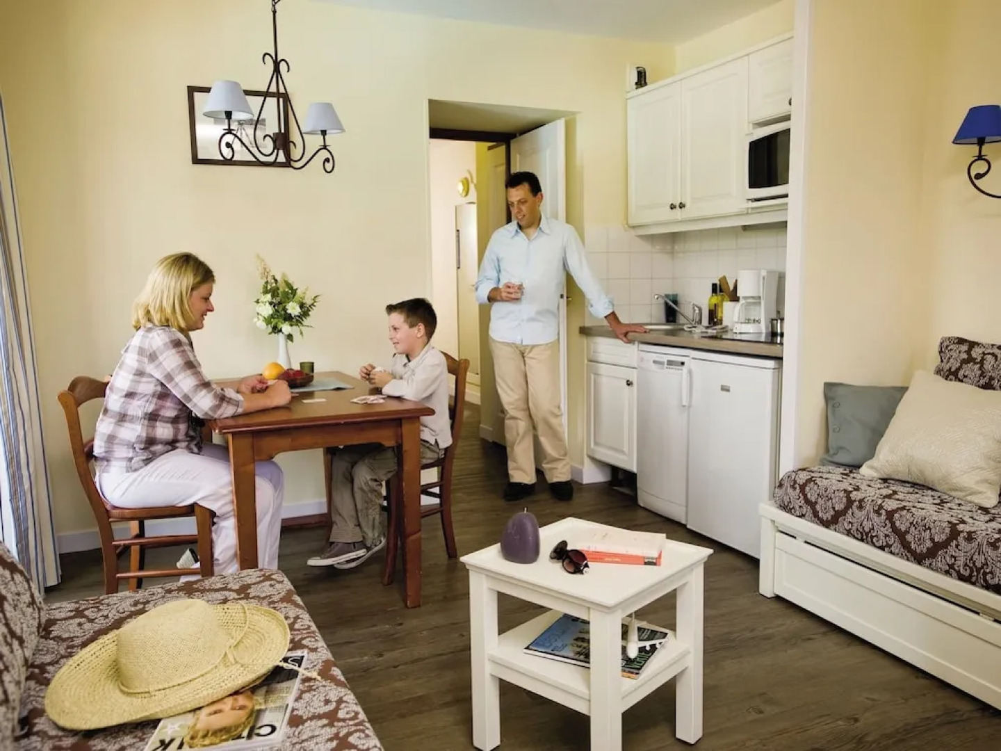 Traditional Apartment With Balcony or Terrace in Deauville