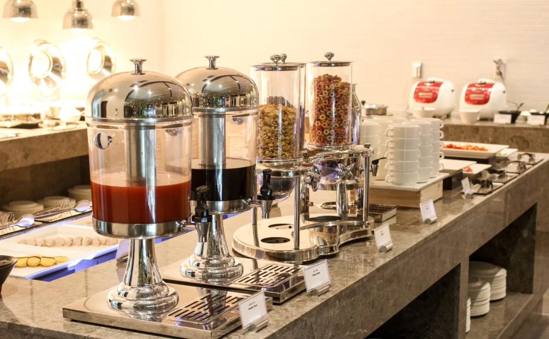 Golden Tulip Ever Yongin Hotel