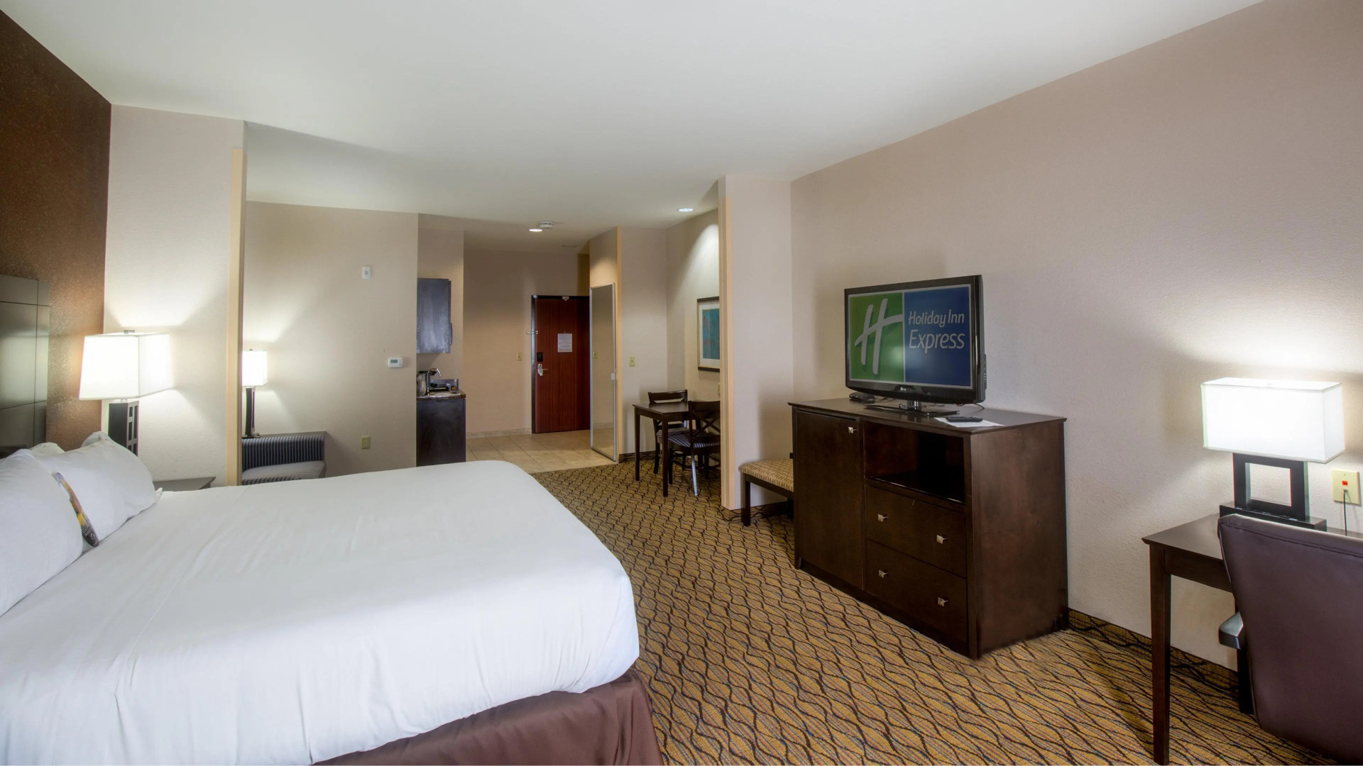 Holiday Inn Express Hotel & Suites Elk City by IHG