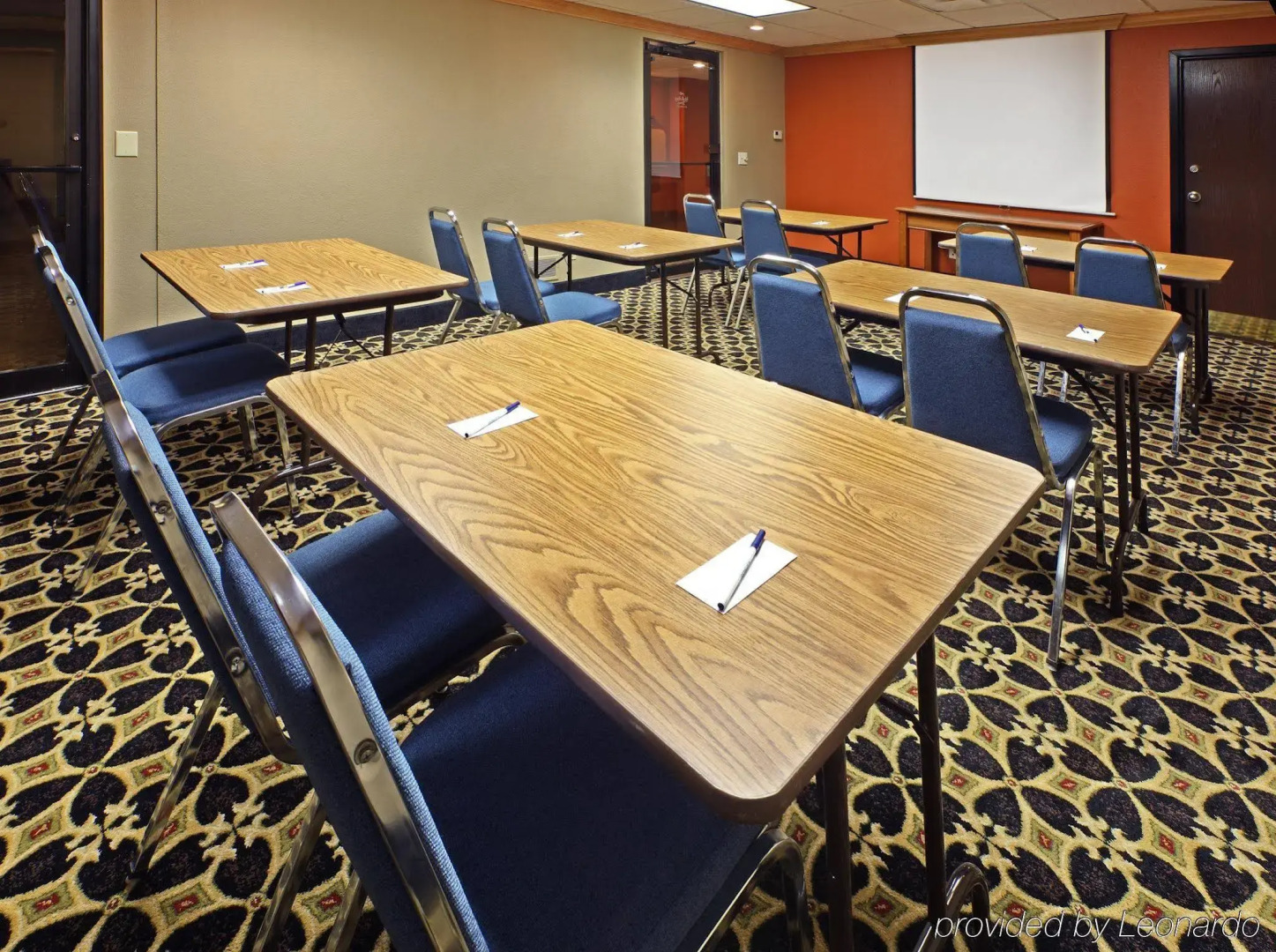 Holiday Inn Express Fayetteville- Univ of AR Area by IHG
