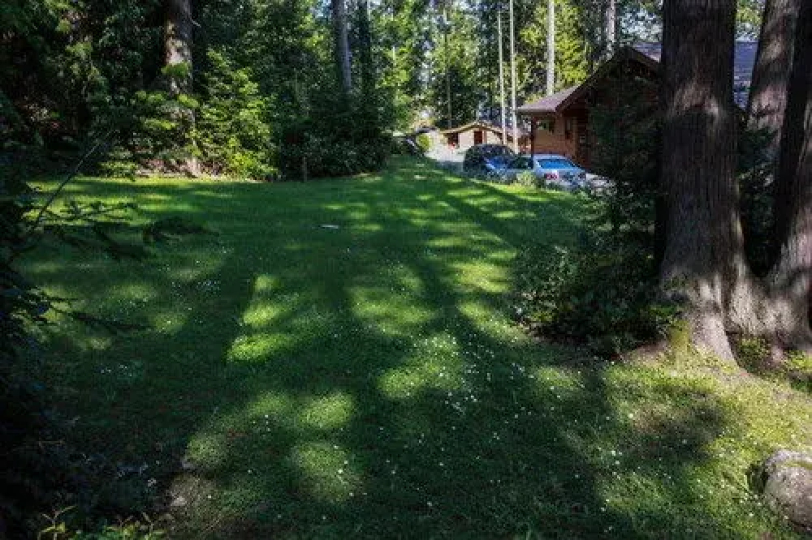 Salmonberry Inn