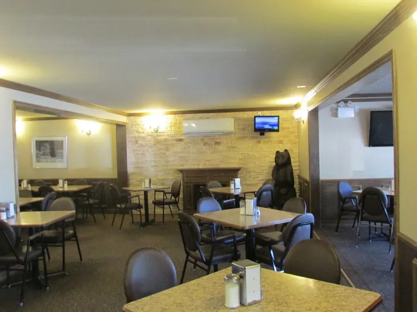 Auberge Jeunesse Monts Groulx Aventure