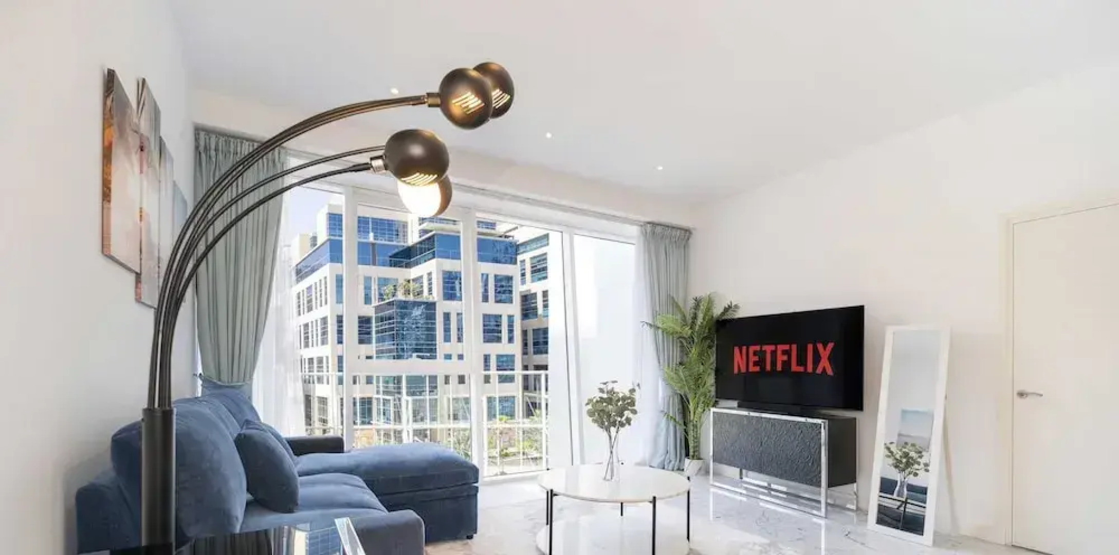 LUX - The Pad Executive Suite 4