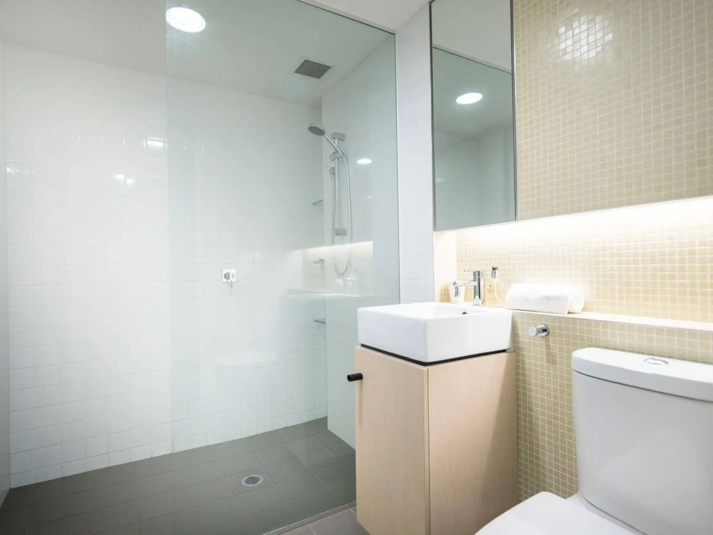 LittleStay Collection - Sturt