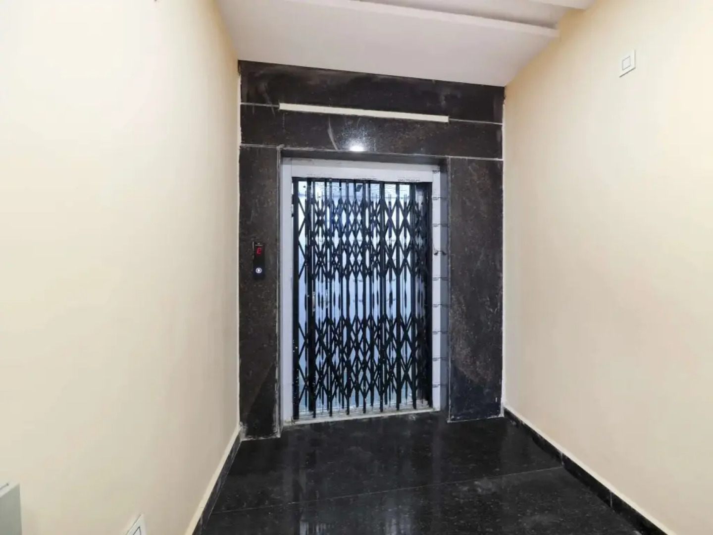 Sharan Inn by OYO Rooms