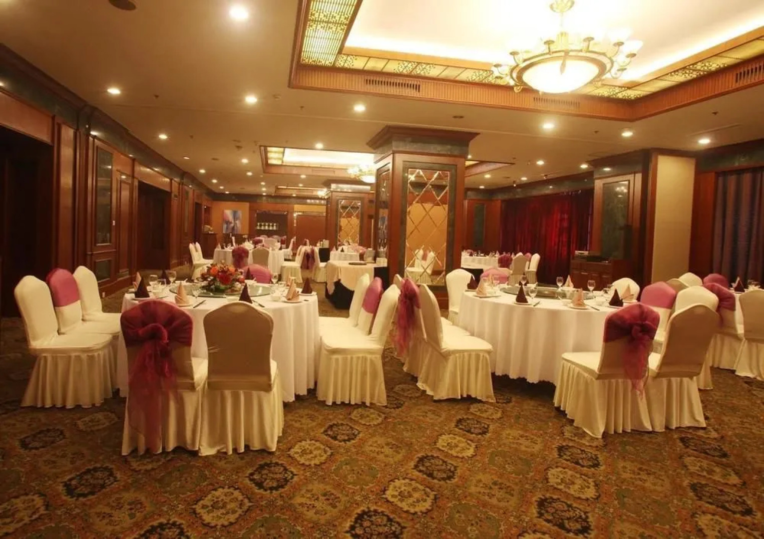 International Grand Hotel