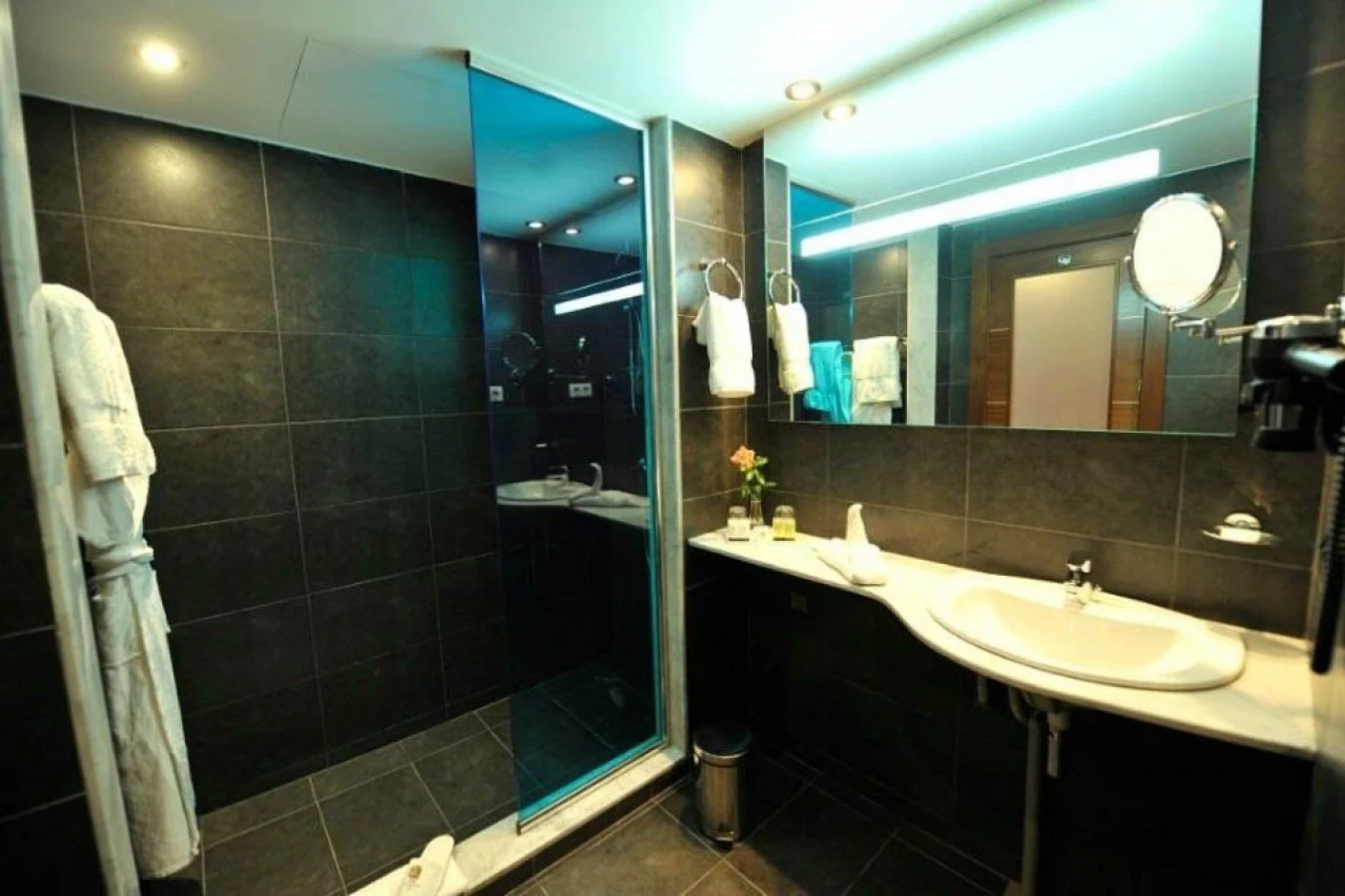 Hotel Liberte Express