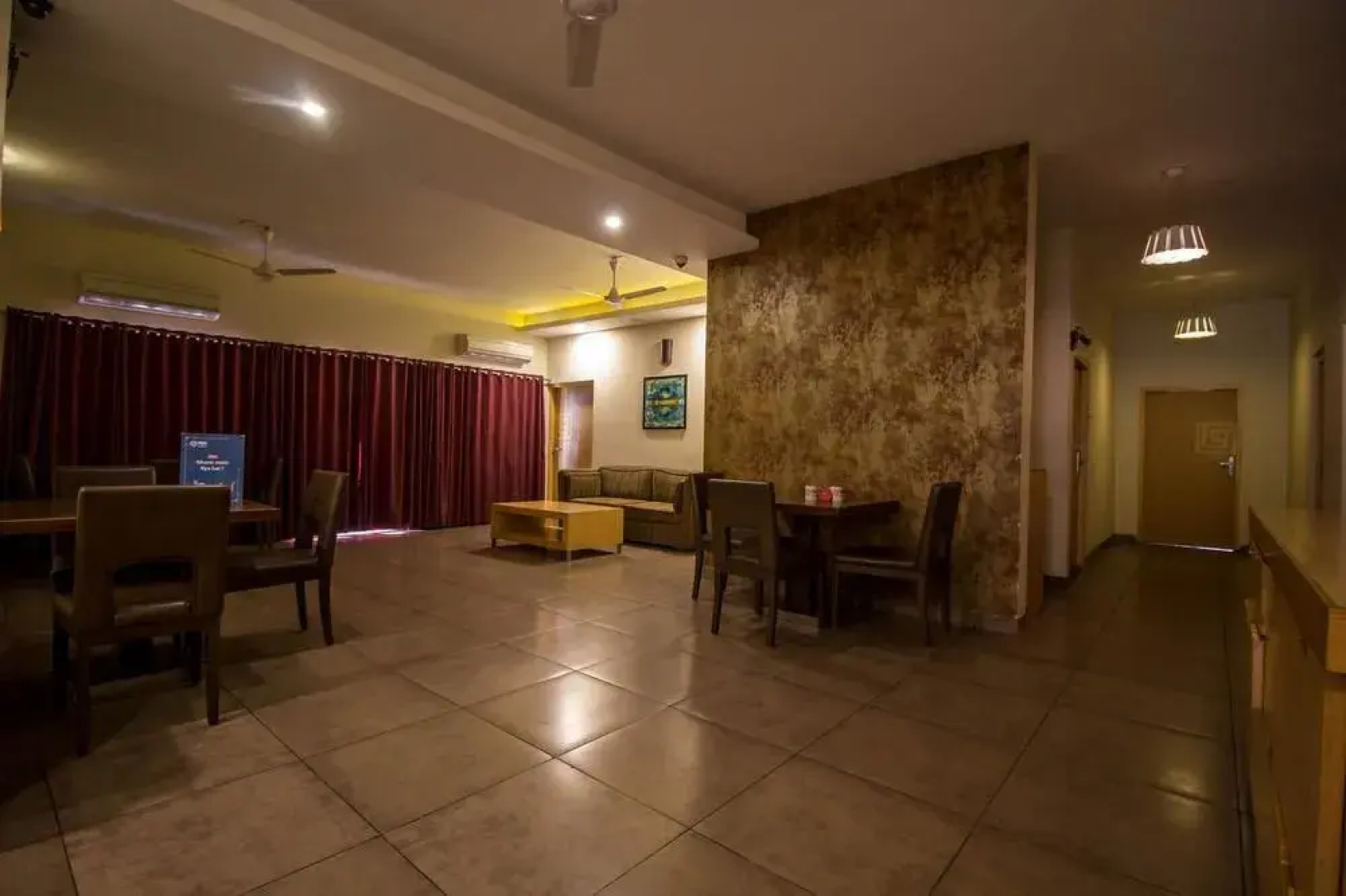 Classic Luxury Service Apartment