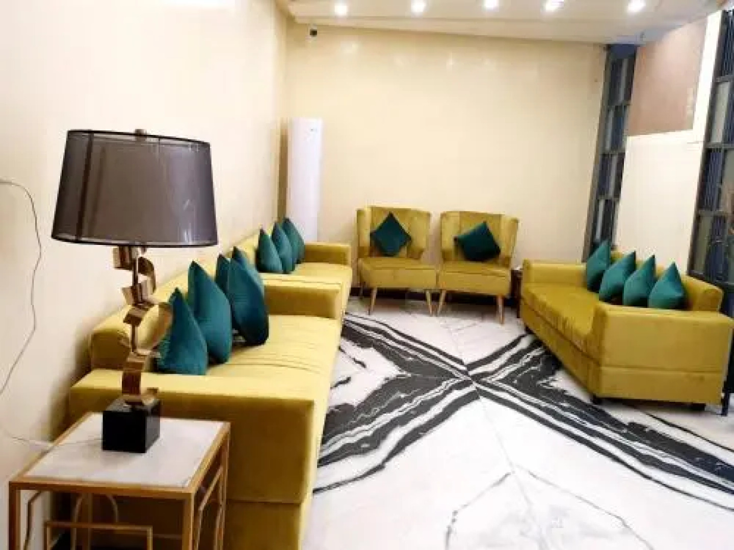 Avalon Executive Suites Hotel