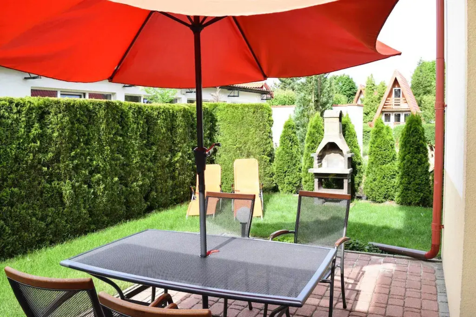 Semi-detached House With Fireplace, Rowy