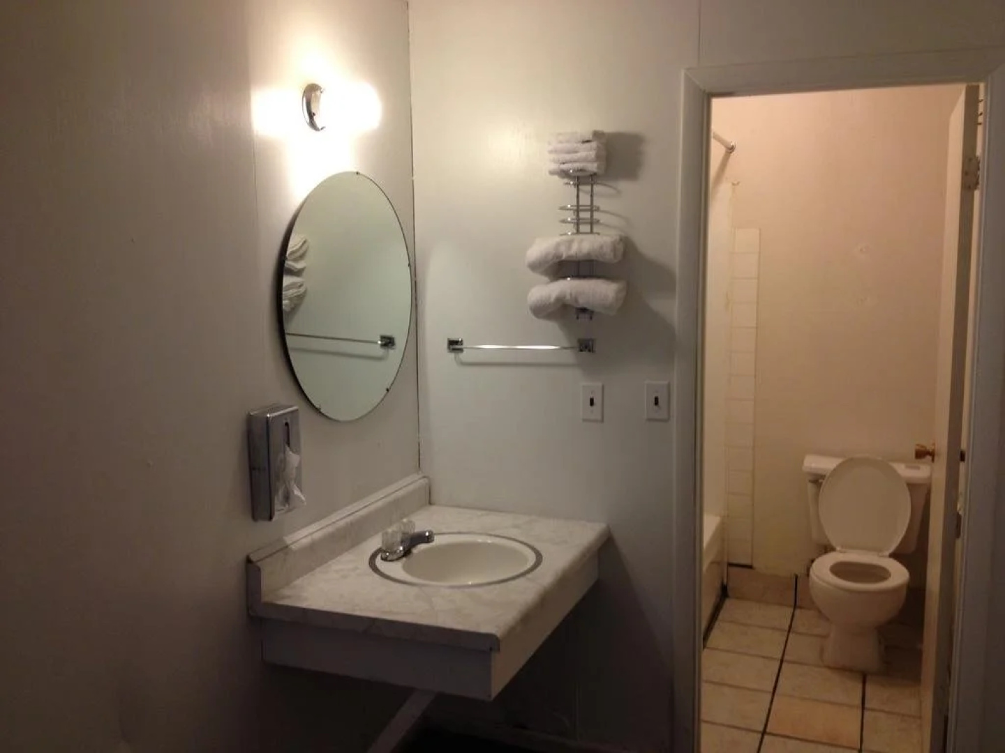Budget Inn