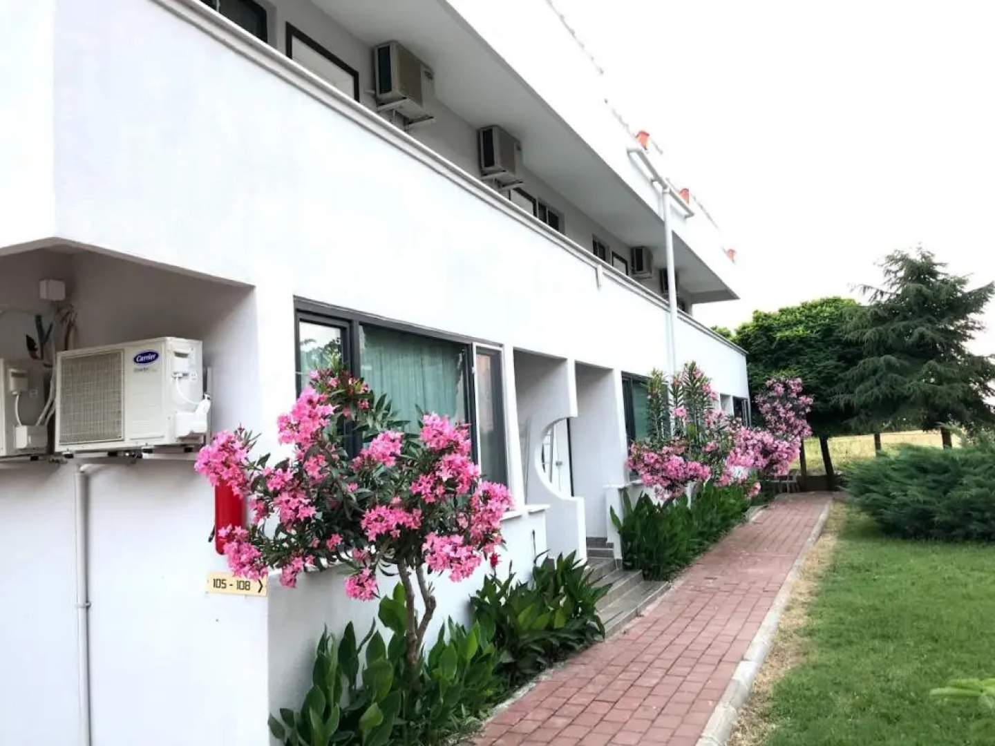 Hotel Kum