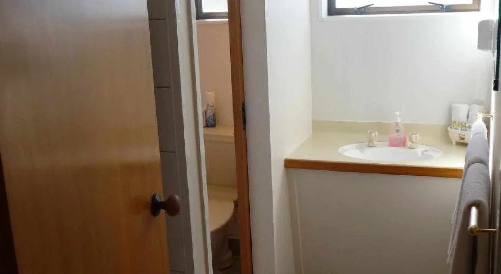 Coachmans Lodge Motel