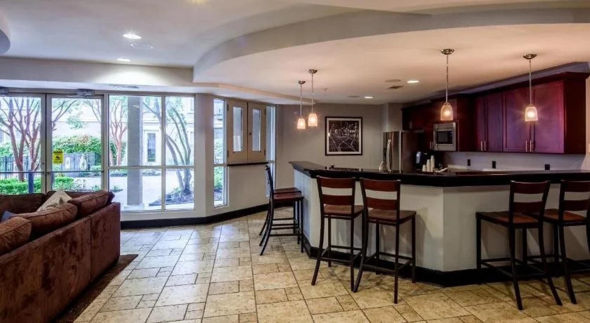 Stay Alfred on 4th Street