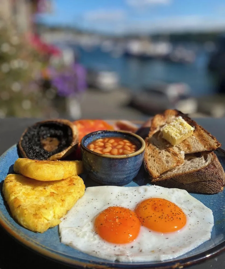 The Lugger Inn