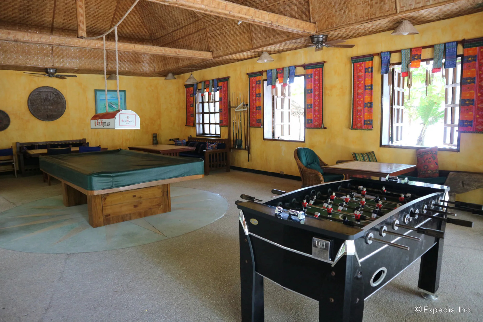 Coco Grove Beach Resort