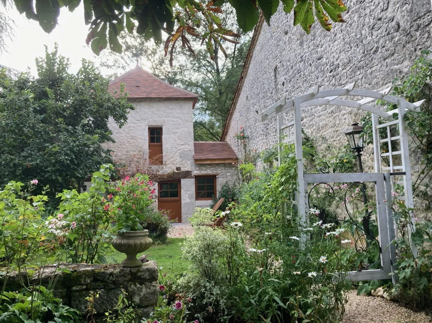 Les 2 Brigards