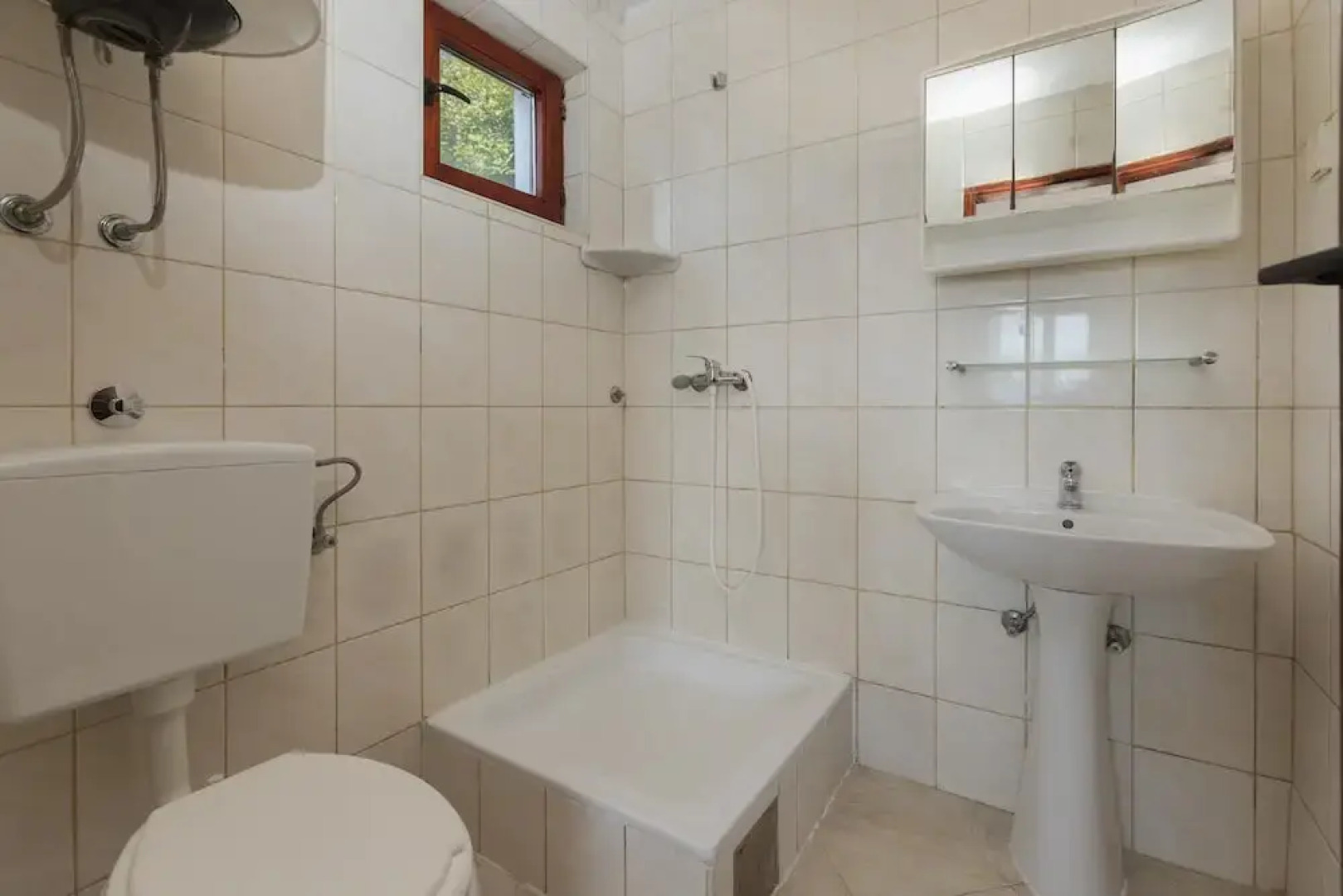 Crystal Sky Apartments