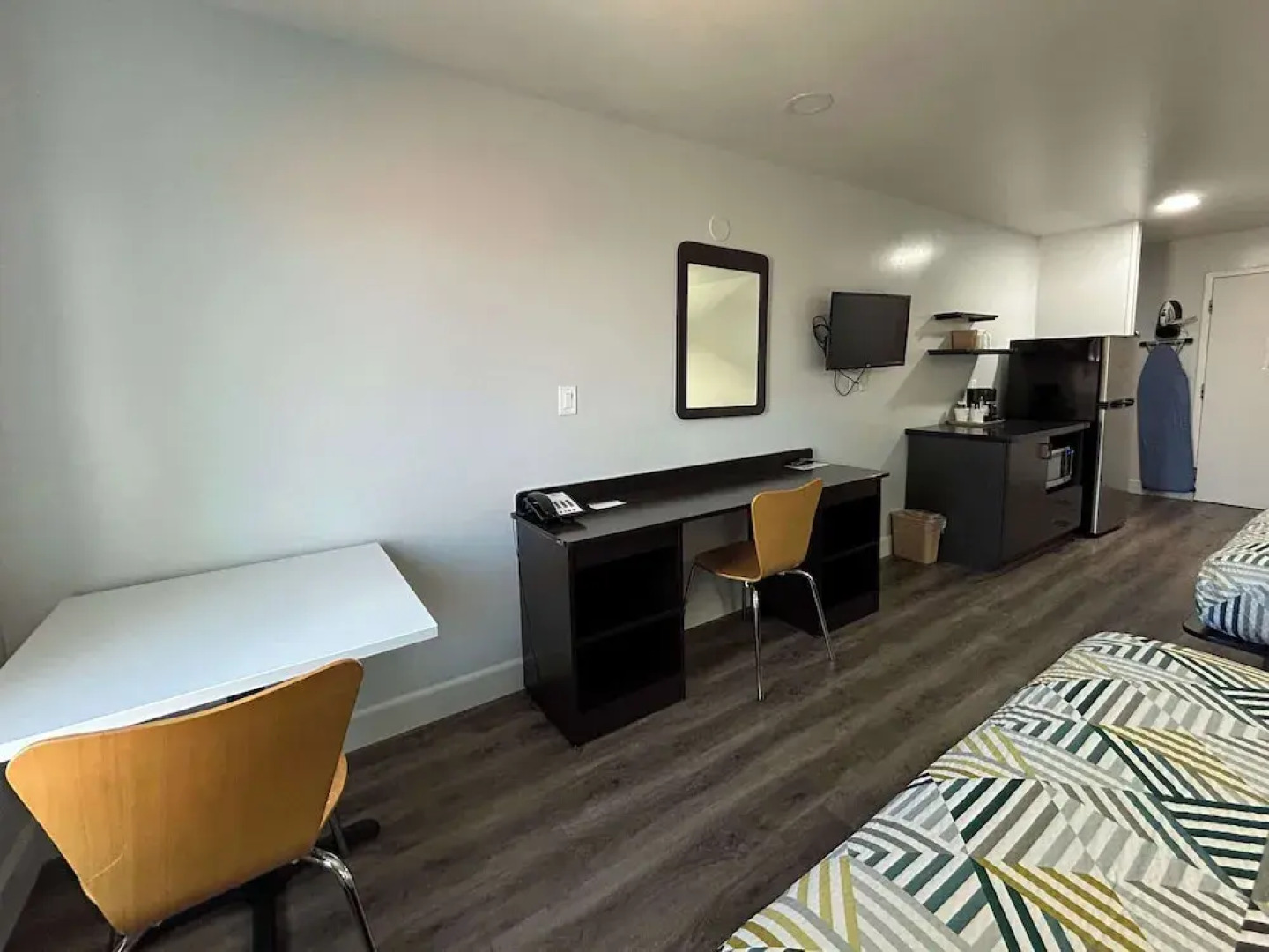 Studio 6 Suites Hesperia, CA – West Main Street – I-15