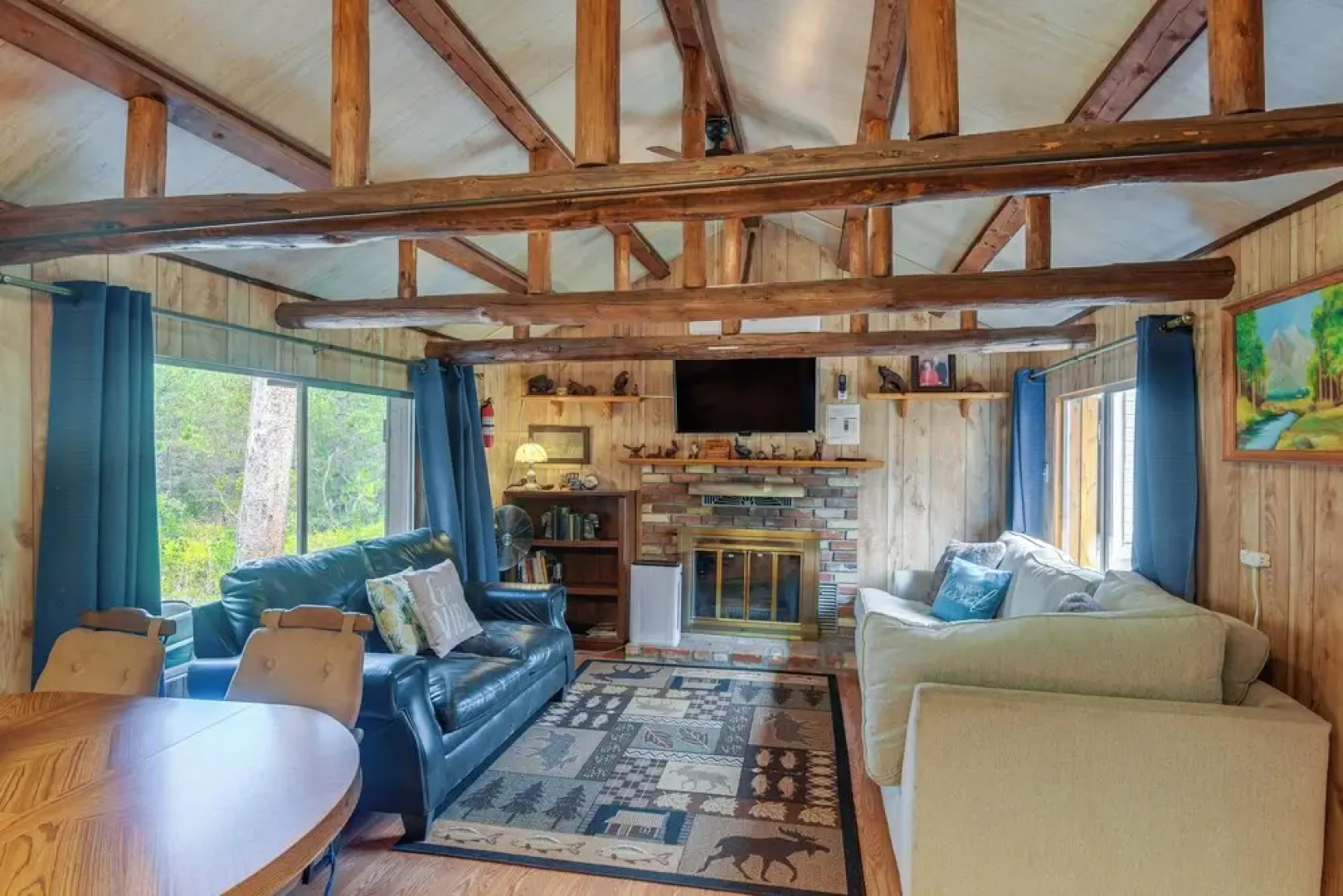 'grandpa's Cabin' ~ 30 Miles to Yellowstone!