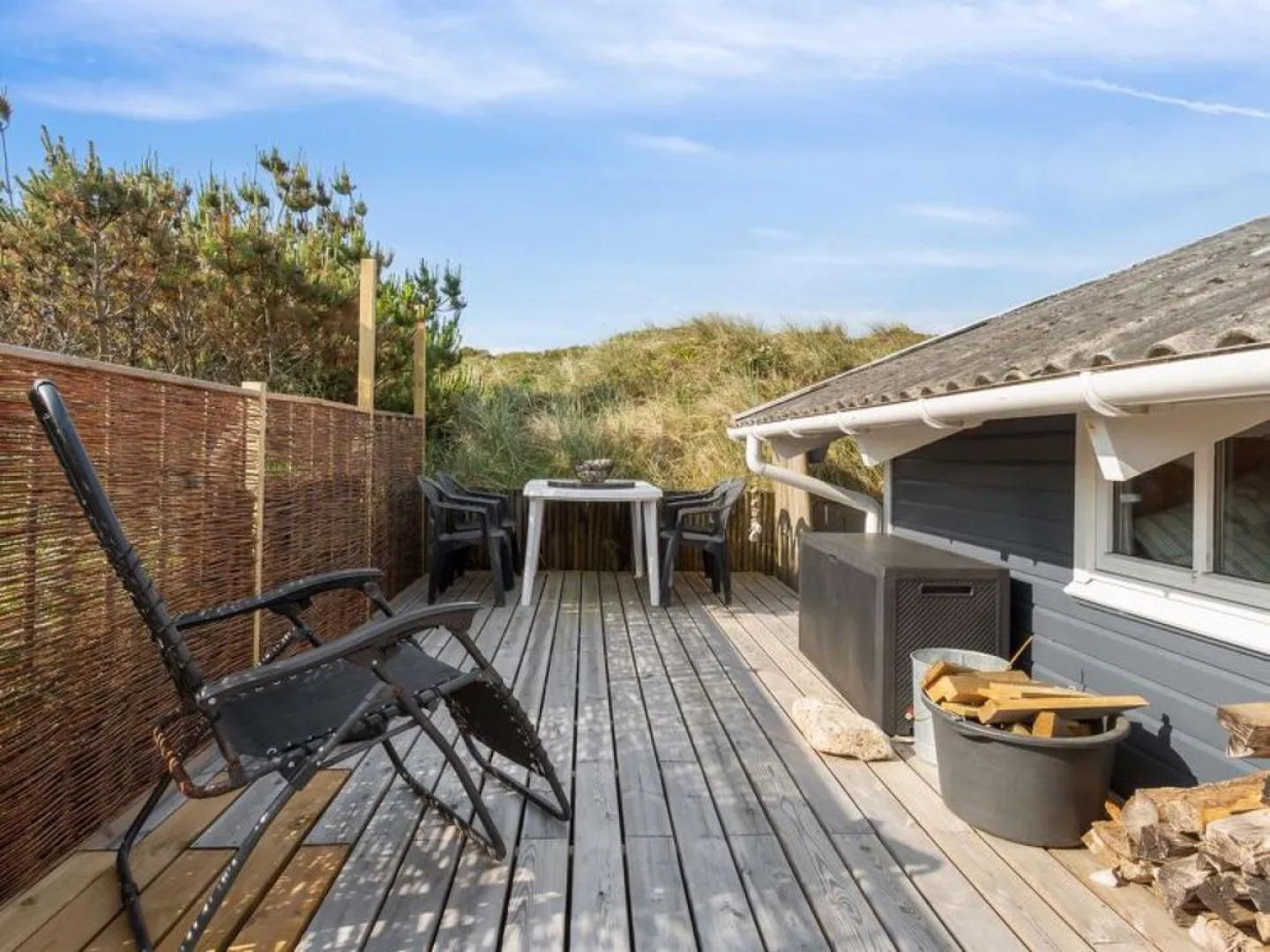 "Wulfhard" - 400m from the sea in NW Jutland