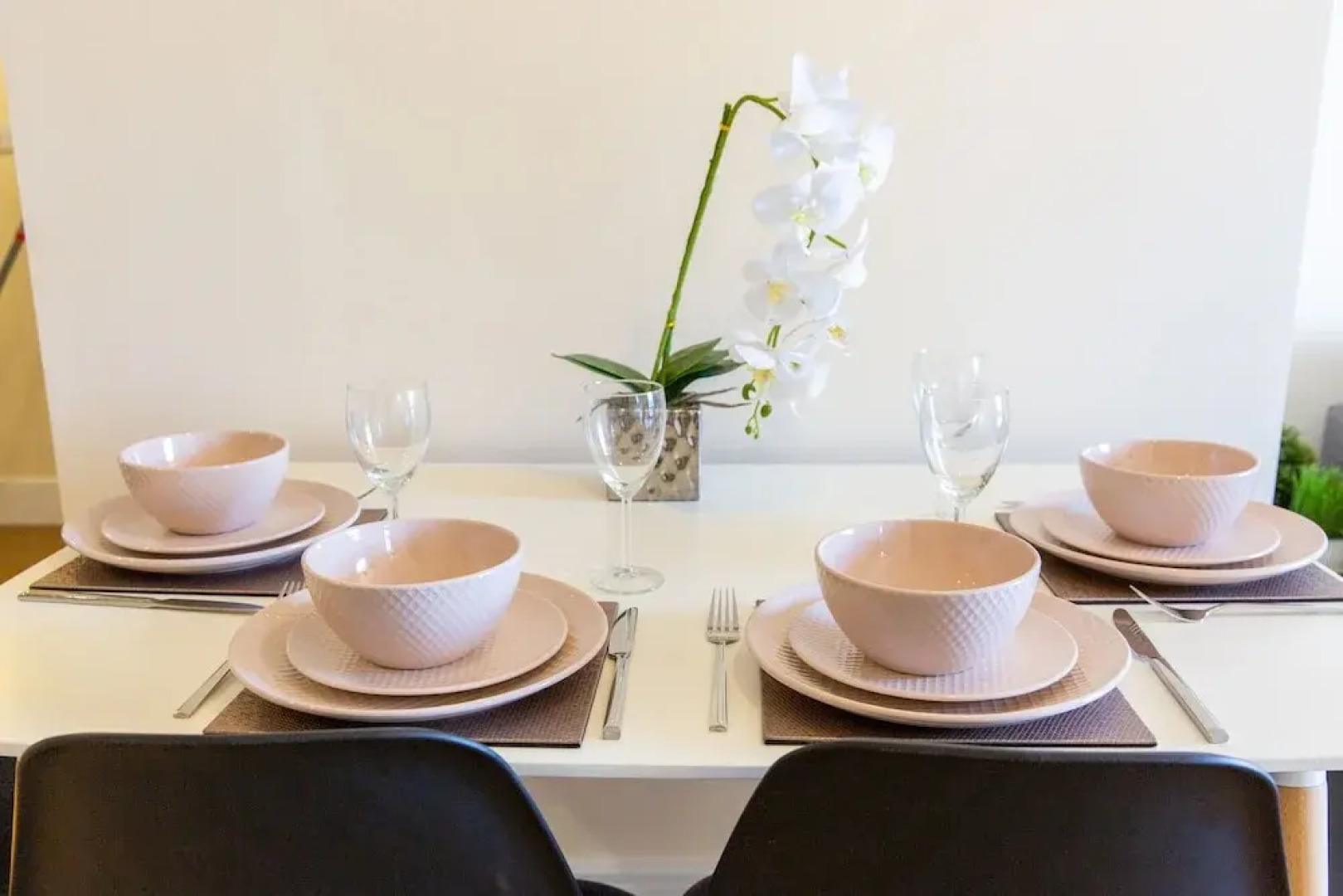 Velvet 1-bedroom Penthouse, Clockhouse, Hoddesdon