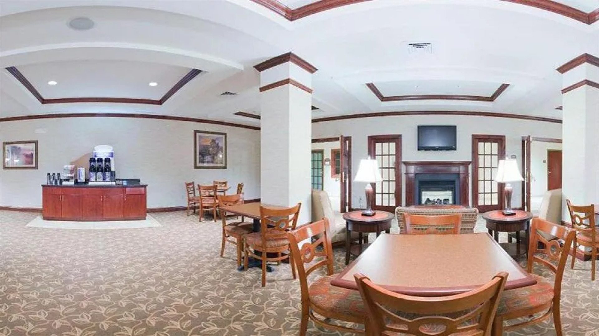 Holiday Inn Express & Suites Bethlehem Arpt-Allentown Area