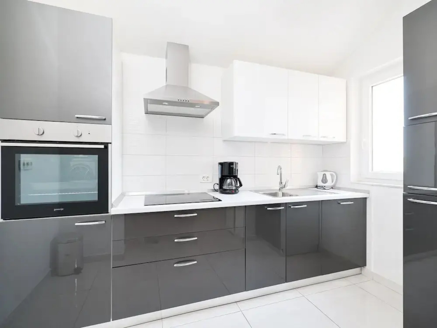 Spasious two Storey Holiday Home With Great Sea View Terrace