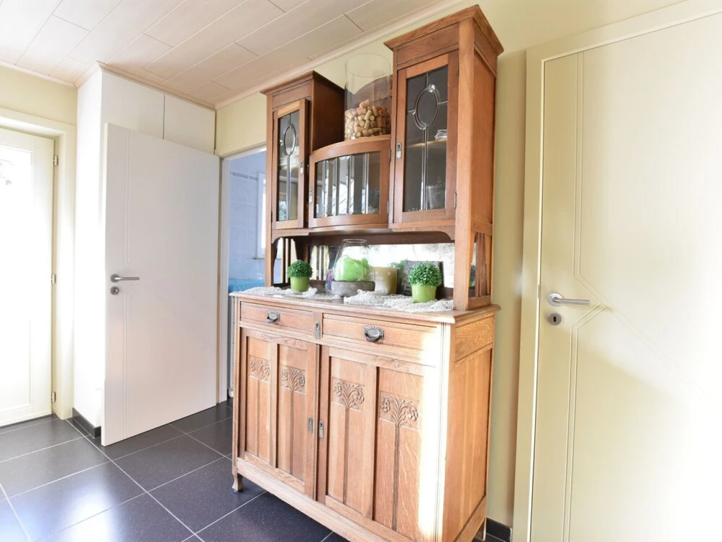 Graceful Holiday Home in Beveren aan de Ijzer With Terrace