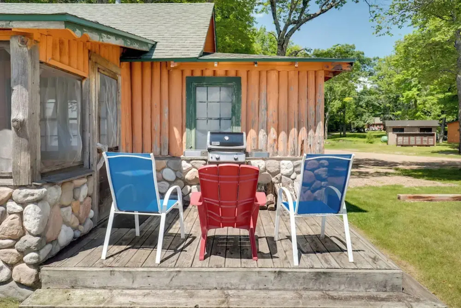 South Twin Lake Cabin w/ Seasonal Dock & Slip!